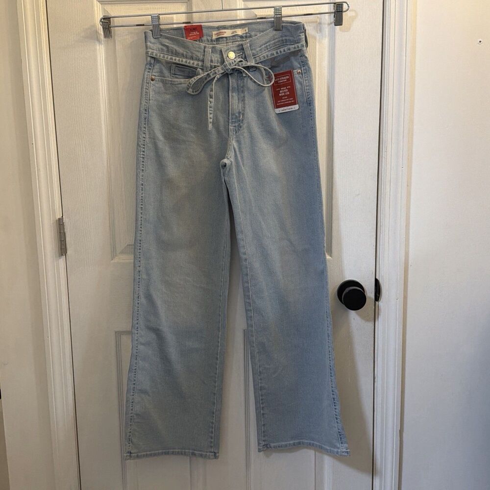 NWT Levi Strauss Signature Jeans Womens 4 W27 Vintage Belted Wide Leg